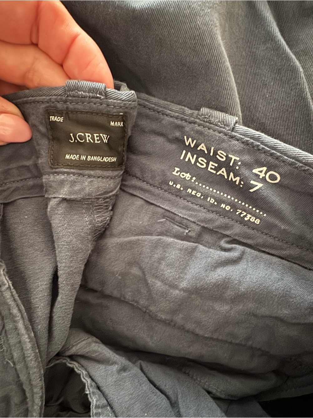 J Crew 7" short in garment-dyed cotton Size 40 Navy - Picture 3 of 3